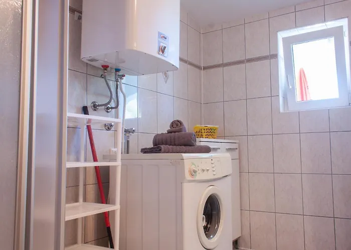 Appartement Marcel Mit Meerblick Trogir